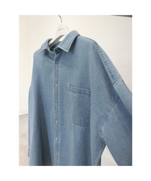 ulu（ウル）の「Denim dungaree shirt（シャツ/ブラウス・レディース・ライトブルー・FREE）」の8枚目の写真