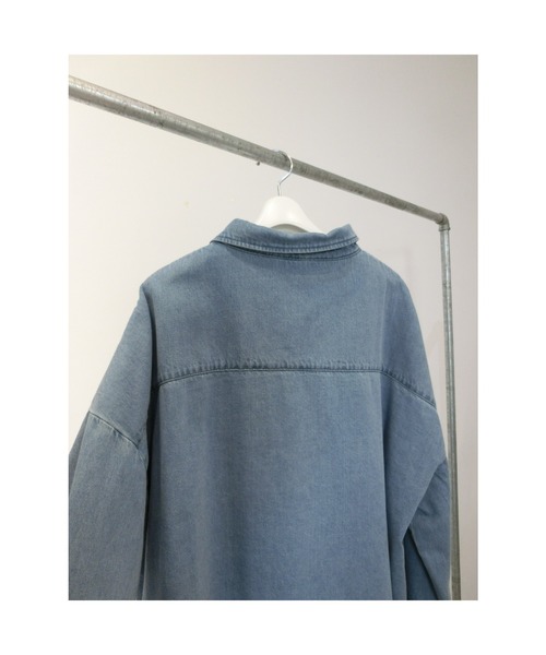 ulu（ウル）の「Denim dungaree shirt（シャツ/ブラウス・レディース・ライトブルー・FREE）」の9枚目の写真