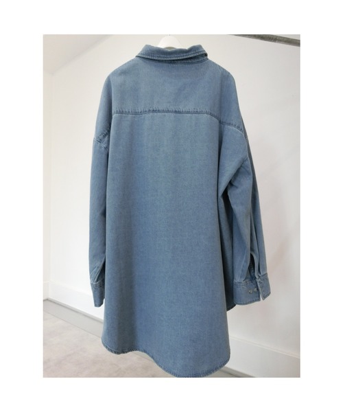 ulu（ウル）の「Denim dungaree shirt（シャツ/ブラウス・レディース・ライトブルー・FREE）」の12枚目の写真