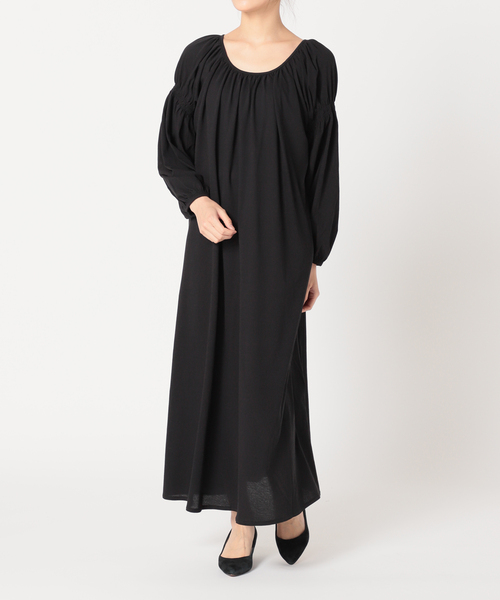 美品 スローブイエナ 2024SS リラックスオールインワン 完売品 黒ブラック 美品 スローブイエナ 2024SS リラックスオールインワン 完売品