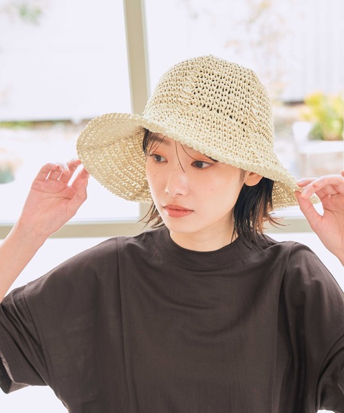LAKOLE(ラコレ)の「ペーパーパネルハット / 263593(ハット・レディース・ライトブラウン/ブラック/ナチュラル・FREE)」の1枚目の写真
