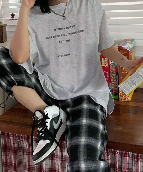Dalfwin(ダールフィン)の「MTMORYレタリング半袖Tシャツ(Tシャツ/カットソー・レディース・ホワイト/ブラック/杢グレー・FREE)」の5枚目の写真