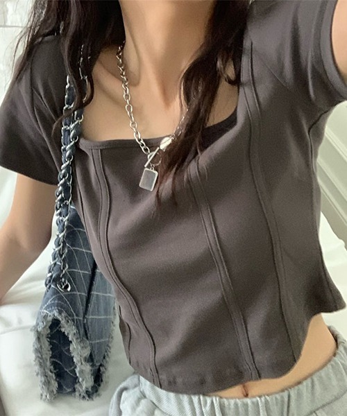 キム・ユジョン着用♡RECTO レクト　バスティア カーブド クロップトップ Y2K ハイネック クロップド タンクトップ