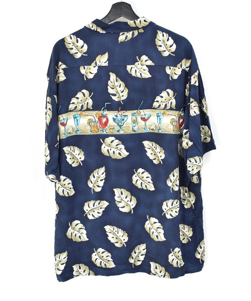 VINTAGE（ヴィンテージ）の「【ヴィンテージ古着】植物 カクテル 総柄 レーヨンシャツ（シャツ/ブラウス・メンズ・ネイビー・X-LARGE）」の4枚目の写真