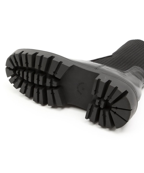 BAYFLOW（ベイフロー）の「トラックソールリブブーツ（ブーツ・レディース・ブラック/ベージュ・MEDIUM/LARGE）」の12枚目の写真