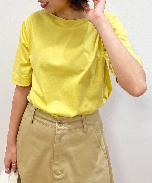 OPAQUE.CLIP(オペークドットクリップ)の「◆シルキースーピマ ボートネックカットソー【WEB限定サイズ】(Tシャツ/カットソー・レディース・チャコールグレー/ブラック/ホワイト系/イエロー/パープル系/ブルー・36/38/40/42)」の19枚目の写真
