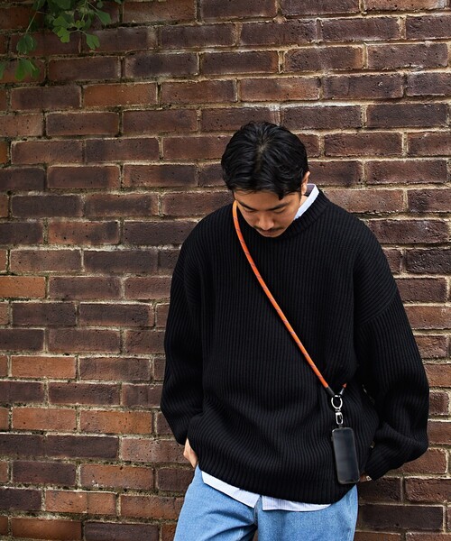 FREAK'S STORE（フリークスストア）の「WEB限定 ビッグシルエット 畔編み クルーネックニット/ルーズフィット（ニット/セーター・メンズ・イエロー/グレー/ダークグリーン/ブラック/ネイビー・SMALL/MEDIUM/LARGE）」の8枚目の写真