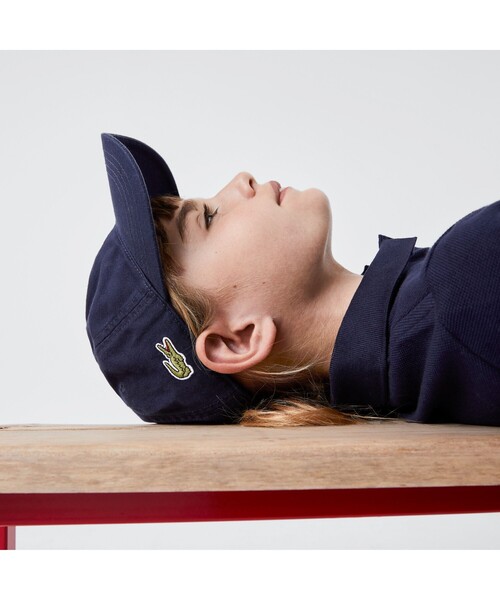 LACOSTE（ラコステ）の「KIDSバックブランドネームロゴコットンキャップ（キャップ・キッズ・ホワイト/ネイビー/レッド・M/L）」の7枚目の写真