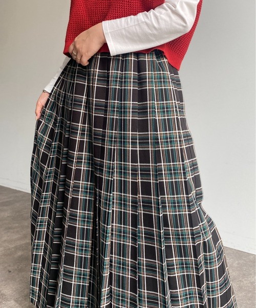 CPCM（シーピーシーエム）の「チェックプリーツロングスカート（スカート・レディース・ブラック/キャメル/ブルー・FREE）」の15枚目の写真