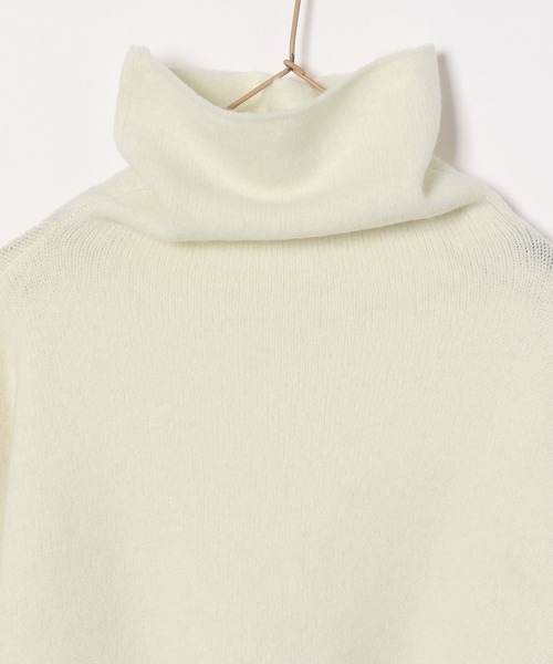 LOWRYS FARM（ローリーズファーム）の「ショートハイネックプルオーバー　357639（ニット/セーター・キッズ・ブラック/グレー/アイボリー・150cm/160cm）」の7枚目の写真