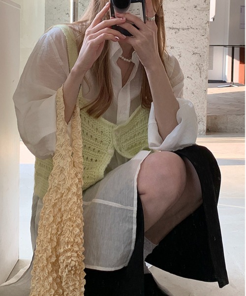 me+em select（ミームセレクト）の「【 ８色展開 】２way スリットカラーニットビスチェ（ベスト・レディース・レッド/ダークブルー/ブラウン/ライトグリーン/アイボリー/グリーン/ブルー/ライトブラウン・FREE）」の22枚目の写真