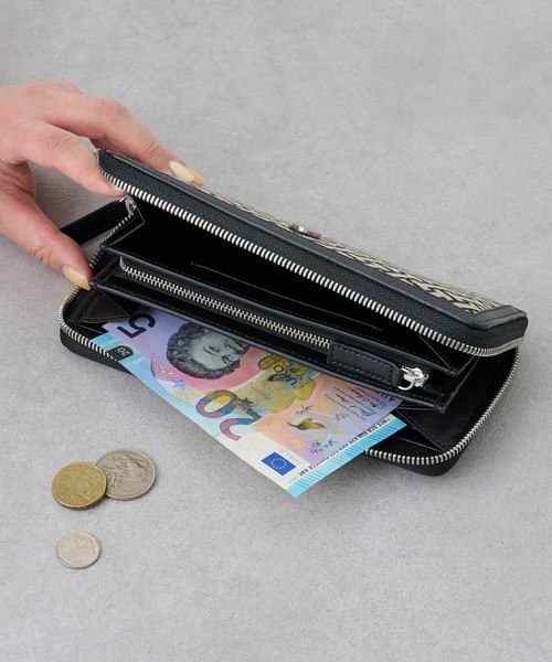 IACUCCI（イアクッチ）の「モノグランマ ウォレット JACQUARD