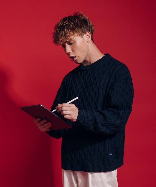 ONCILY(オンシェリー)の「ALAN KNIT / アランニット(ニット/セーター・メンズ・ネイビー/アイボリー/ブルー・MEDIUM/LARGE)」の13枚目の写真