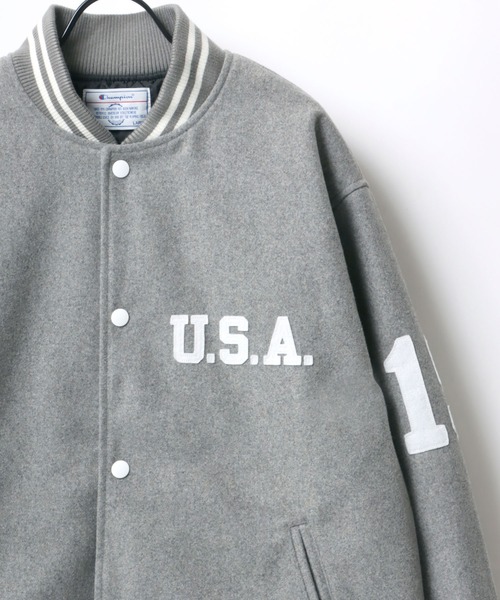 Champion（チャンピオン）の「Champion/チャンピオン AWARD JACKET/ビッグシルエット メルトン スタジャン（スタジャン・メンズ・シルバーグレー/ブラック/ネイビー・M/L/XL）」の3枚目の写真