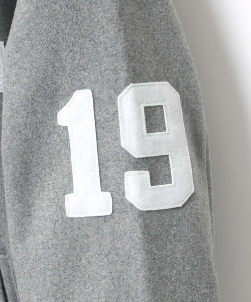 Champion（チャンピオン）の「Champion/チャンピオン AWARD JACKET/ビッグシルエット メルトン スタジャン（スタジャン・メンズ・シルバーグレー/ブラック/ネイビー・M/L/XL）」の9枚目の写真