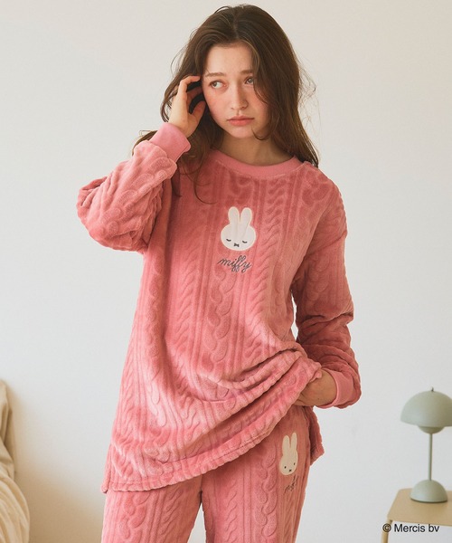 Miffy( ミッフィー)の「【miffy/ミッフィー】刺繍ケーブルフリース長袖トップス/ルームウェア(上下別売り)◆2025AW◆(ルームウェア/パジャマ・レディース・グレー/アイボリー/ピンク/ホワイト/ベビーピンク/チャコールグレー/ホワイト系その他・M/LL/3L/L)」の12枚目の写真
