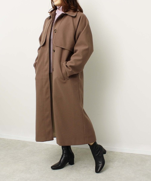 toucher du brise（トゥシェドブリーズ）の「ステンカラー コート（ワンピース・レディース・オフホワイト/キャメル/グリーン/ブラック・M）」の4枚目の写真