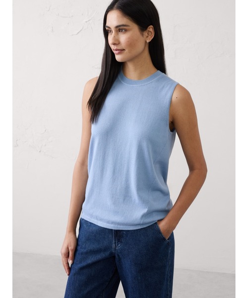 BANANA REPUBLIC FACTORY STORE（バナナリパブリック ファクトリーストア）の「BANANA REPUBLIC FACTORY STORE　　日本限定 ノースリーブセーター（ニット/セーター・レディース・ネイビー/ホワイト/ブラック/ピンク/ブルー/オレンジ/ブラック系その他/ブルー系その他/コバルトブルー/ワイン/ブルー系その他2/スカイブルー/ライトブルー・XS/S/M/L）」の5枚目の写真