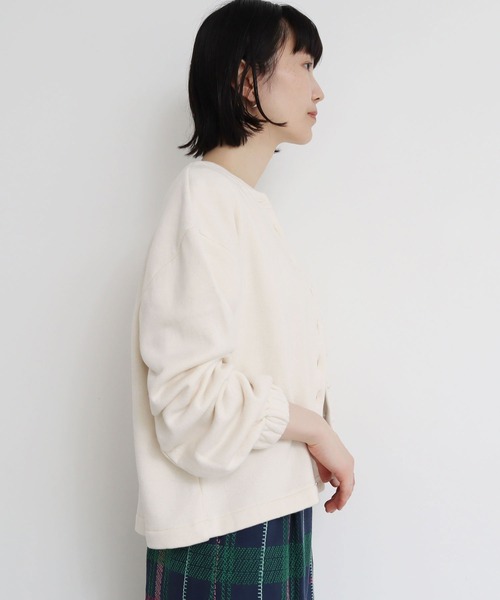 l'atelier du savon（アトリエドサボン）の「C/もちもち裏毛　カーディガン（カーディガン/ボレロ・レディース・ブラック/アイボリー・FREE）」の19枚目の写真