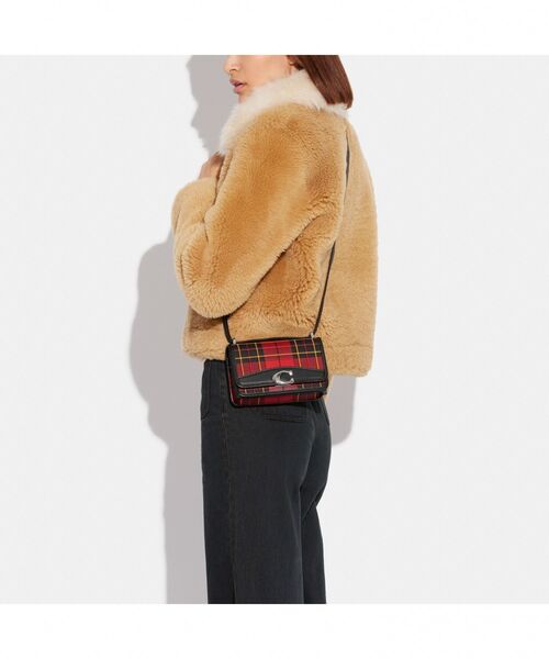 COACH（コーチ）の「バンディット クロスボディ・プラッド プリント