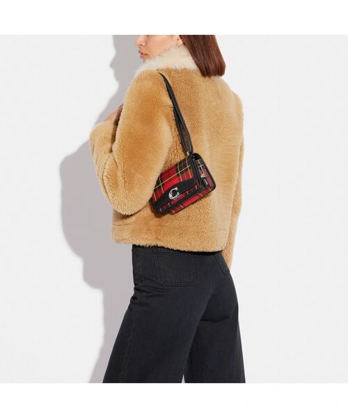 【COACH】バンディット クロスボディ プラッド プリント ショルダーバッグ COACH（コーチ）の「バンディット クロスボディ・プラッド プリント