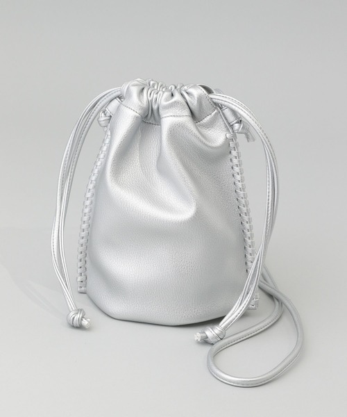 A part by（アパートバイ）の「キンチャクミニショルダーバッグ（ショルダーバッグ・レディース・ブラック/シルバー/アイボリー・FREE）」の7枚目の写真