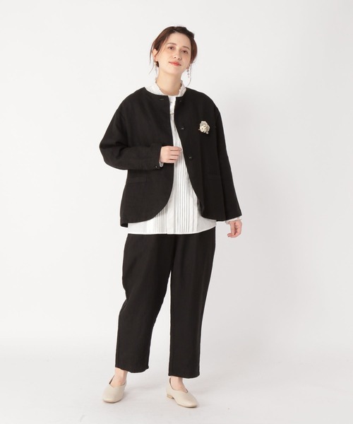 studio CLIP(スタディオクリップ)の「リネンミドルジャケットとテーパードパンツSET《オケージョンライン》(ノーカラージャケット・レディース・ブラック・FREE)」の6枚目の写真