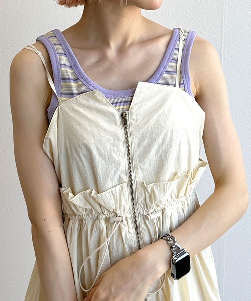 w closet（ダブルクローゼット）の「【カップ付き】マルチボーダータンクトップ（タンクトップ・レディース・グリーン系その他/イエロー系その他・FREE）」の2枚目の写真