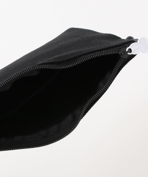 Miffy（ ミッフィー）の「【ミッフィー/miffy】ﾃﾞﾆﾑ帆布ﾎﾟｰﾁ（M)（その他・レディース・ブルー/ブラック・フリー）」の4枚目の写真