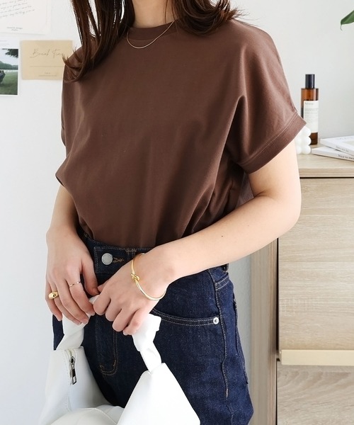 andme（アンドミー）の「USAコットン汗染み防止フレンチスリーブTシャツ（Tシャツ/カットソー・レディース・オフホワイト/ブラウン/ブラック/ターコイズブルー/ピンク/チャコールグレー・M）」の4枚目の写真