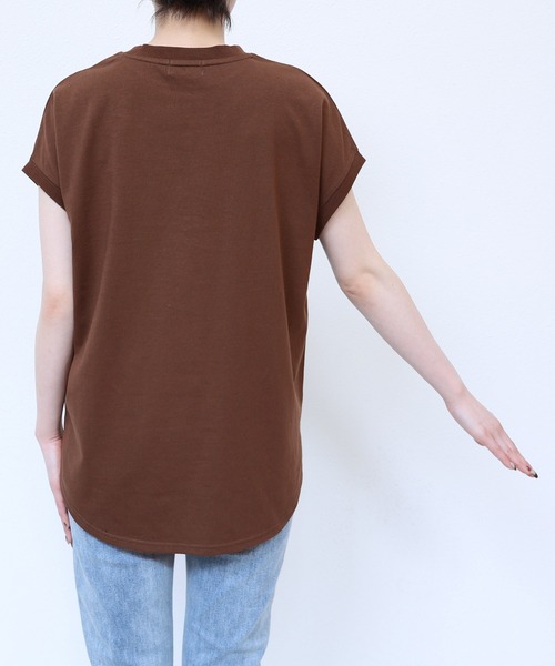 andme（アンドミー）の「USAコットン汗染み防止フレンチスリーブTシャツ（Tシャツ/カットソー・レディース・オフホワイト/ブラウン/ブラック/ターコイズブルー/ピンク/チャコールグレー・M）」の12枚目の写真