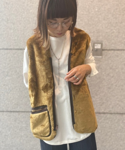 Barbour(バブアー)の「BARBOUR (バブアー) WARM PILE WAISTCOAT ZIPIN LINER(MLI0004)(ベスト・メンズ・ブラウン・40/42)」の5枚目の写真