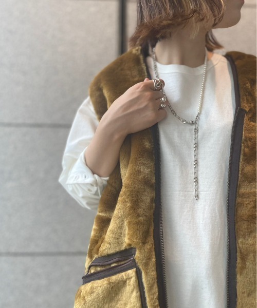 Barbour(バブアー)の「BARBOUR (バブアー) WARM PILE WAISTCOAT ZIPIN LINER(MLI0004)(ベスト・メンズ・ブラウン・40/42)」の9枚目の写真