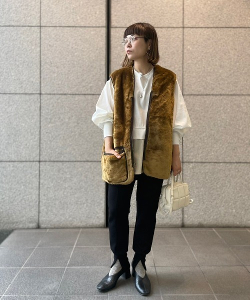 Barbour(バブアー)の「BARBOUR (バブアー) WARM PILE WAISTCOAT ZIPIN LINER(MLI0004)(ベスト・メンズ・ブラウン・40/42)」の12枚目の写真