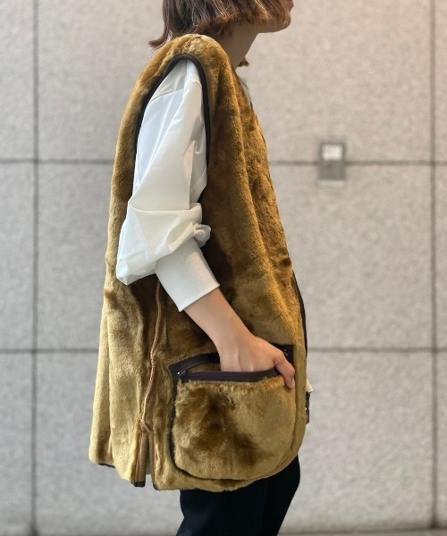 Barbour(バブアー)の「BARBOUR (バブアー) WARM PILE WAISTCOAT ZIPIN LINER(MLI0004)(ベスト・メンズ・ブラウン・40/42)」の15枚目の写真