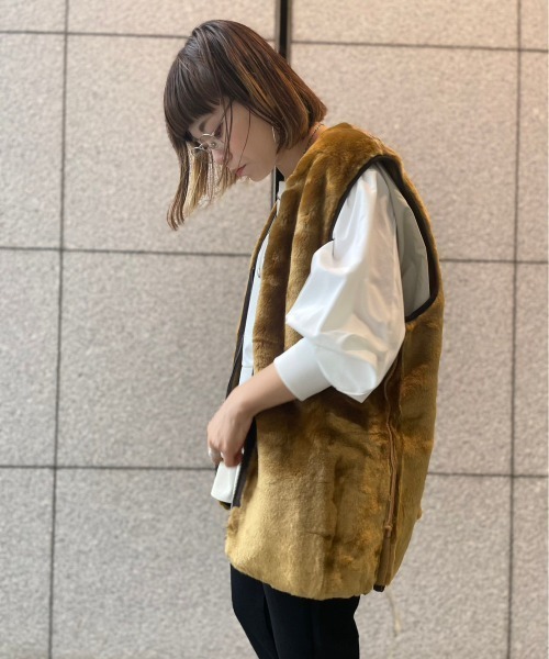 Barbour(バブアー)の「BARBOUR (バブアー) WARM PILE WAISTCOAT ZIPIN LINER(MLI0004)(ベスト・メンズ・ブラウン・40/42)」の14枚目の写真