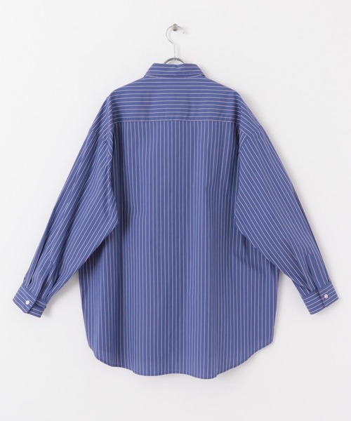 ITEMS URBANRESEARCH(アイテムズ アーバンリサーチ)の「オーバーサイズストライプシャツ(シャツ/ブラウス・メンズ・ブラック/ネイビー/ブルー・LARGE/MEDIUM)」の7枚目の写真