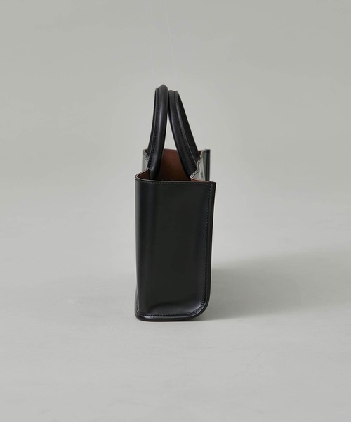 Courtney Orla（コートニーオーラ）の「【Courtney Orla/コートニーオーラ】CURVE WIDE TOTE s/トートバッグ（トートバッグ・レディース・ブラック・FREE）」の7枚目の写真