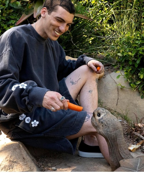 RICHARDSON（リチャードソン）の「【Richardson/リチャードソン】 Pigment Dyed Drop Shoulder Crewneck ピグメントダイドドロップショルダークルーネックスウェット（スウェット・メンズ・ラベンダー/レッド/ブラック・S/L/M/XL）」の2枚目の写真