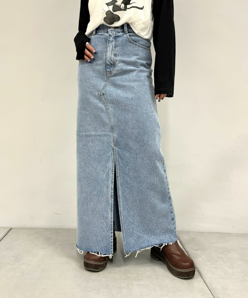 WHO'S WHO gallery（フーズフーギャラリー）の「ロングスリットスカート（デニムスカート・レディース・ブルー/サックスブルー/ブラック・FREE）」の3枚目の写真