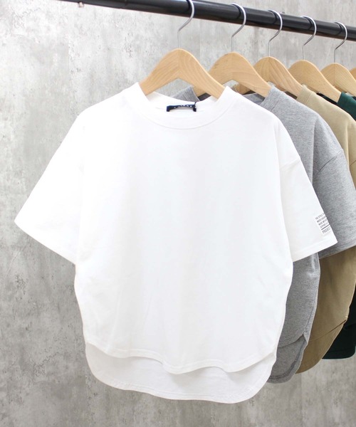 THE CASUAL(カジュアル)の「BIGシルエット 無地半袖ヘムT(Tシャツ/カットソー・キッズ・オフホワイト/ベージュ/ダークグリーン/杢グレー/チャコール/ブラック・160cm/140cm/120cm/150cm/130cm/110cm)」の13枚目の写真