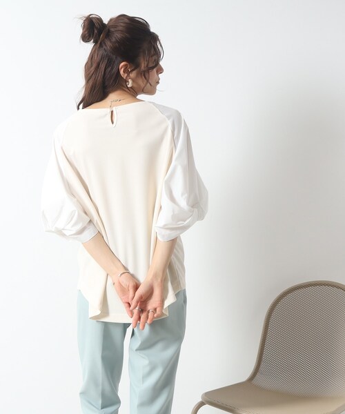 SHOO・LA・RUE（シューラルー）の「◆ボリューム袖が華奢見え。異素材ねじりトップス（Tシャツ/カットソー・レディース・ブラック系4/ライトグリーン系/ベージュ系その他7・00）」の22枚目の写真