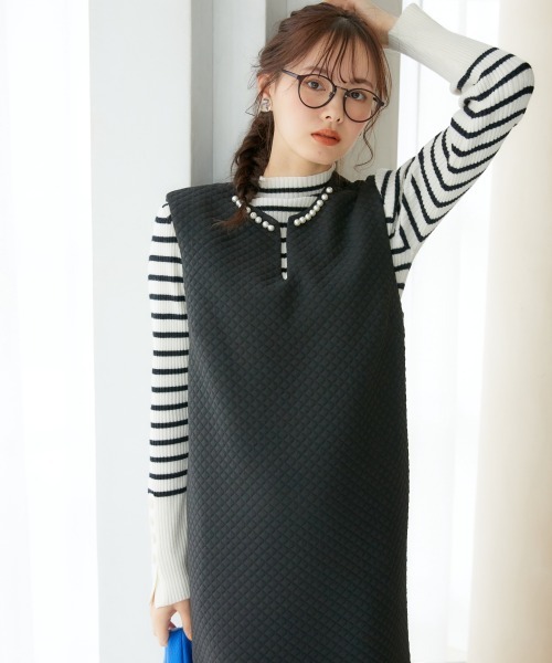 miclat（ミクラ）の「大きいサイズ　キーネックキルティングワンピース　miclat（ワンピース・レディース・ブラック/ブラウン・L/LL/3L/4L/5L）」の4枚目の写真