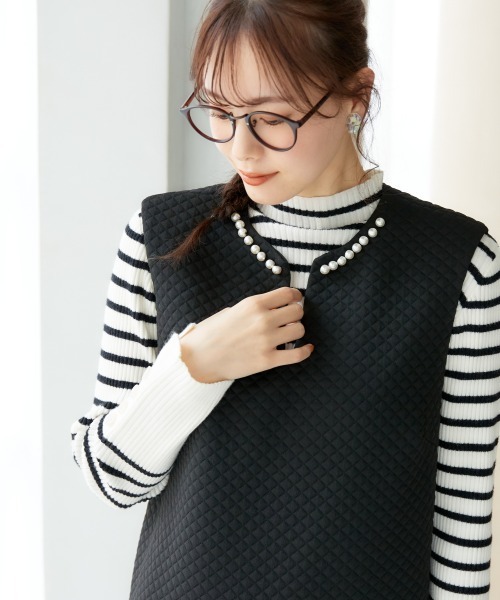 miclat（ミクラ）の「大きいサイズ　キーネックキルティングワンピース　miclat（ワンピース・レディース・ブラック/ブラウン・L/LL/3L/4L/5L）」の3枚目の写真