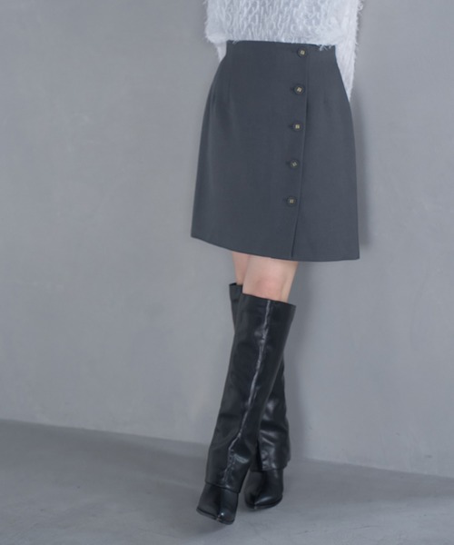 VIS(ビス)の「【洗える】ラップ風台形ミニスカート(スカート・レディース・チャコールグレー/キナリ・M/S)」の6枚目の写真