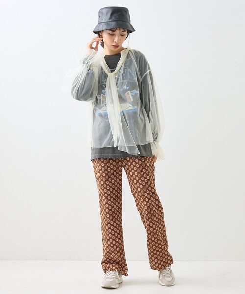 FREAK'S STORE(フリークスストア)の「チュールボウタイブラウス(シャツ/ブラウス・レディース・オフホワイト/ブラック/ベージュ・フリ-)」の7枚目の写真