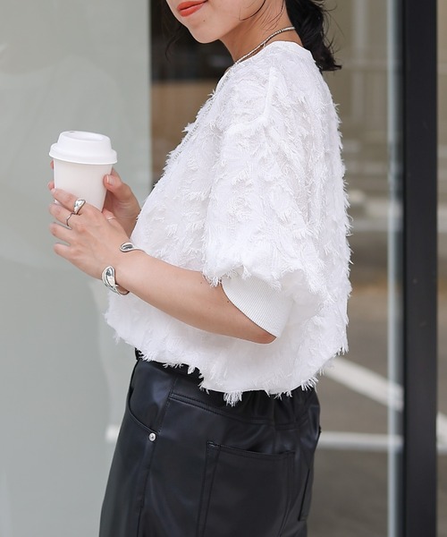 COLONY 2139（コロニートゥーワンスリーナイン）の「フリンジジャガードクルーネックパフスリーブプルオーバー（シャツ/ブラウス・レディース・オフホワイト/ブラック・FREE）」の8枚目の写真