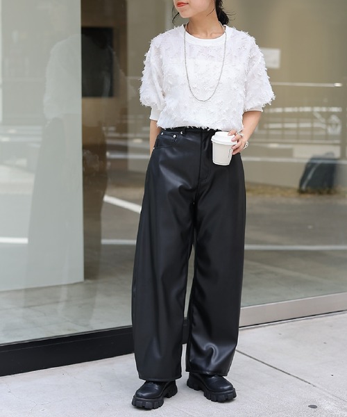 COLONY 2139（コロニートゥーワンスリーナイン）の「フリンジジャガードクルーネックパフスリーブプルオーバー（シャツ/ブラウス・レディース・オフホワイト/ブラック・FREE）」の5枚目の写真