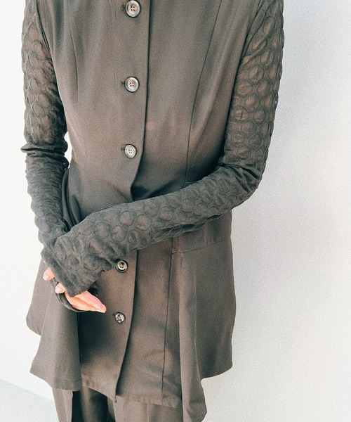 y/m by misato（イムバイミサト）の「ジオメトリックジャガードシアートップス（Tシャツ/カットソー・レディース・アイボリー/ブラック・FREE）」の7枚目の写真