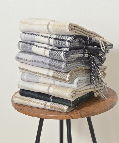 Honeys（ハニーズ）の「大きめチェック柄マフラー（マフラー・レディース・ピンク系その他2/ブルー系その他/グレー系その他2/グレー系その他/ベージュ系その他/サックスブルー系1/ネイビー系/サックスブルー系/ピンク系その他・FREE）」の22枚目の写真